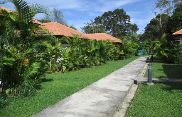 Villa with Garden View